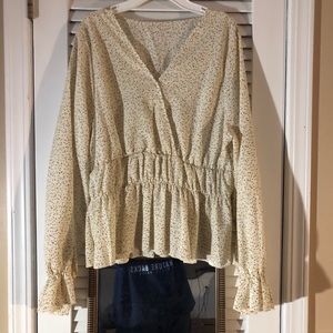 SHEIN XL women’s top - Creamy white w/brown dots